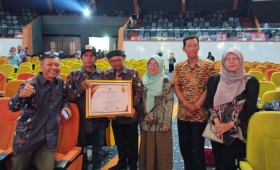 Acara Penganugerahan Probebaya Award 2025 yang dilaksanakan Bagian Tapem bertempat di Plenary Hall Convention Hall Sempaja